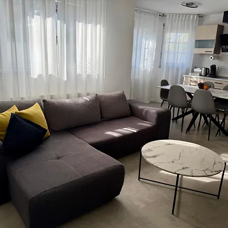 Luxurysix Europapark Rulantica Apartman